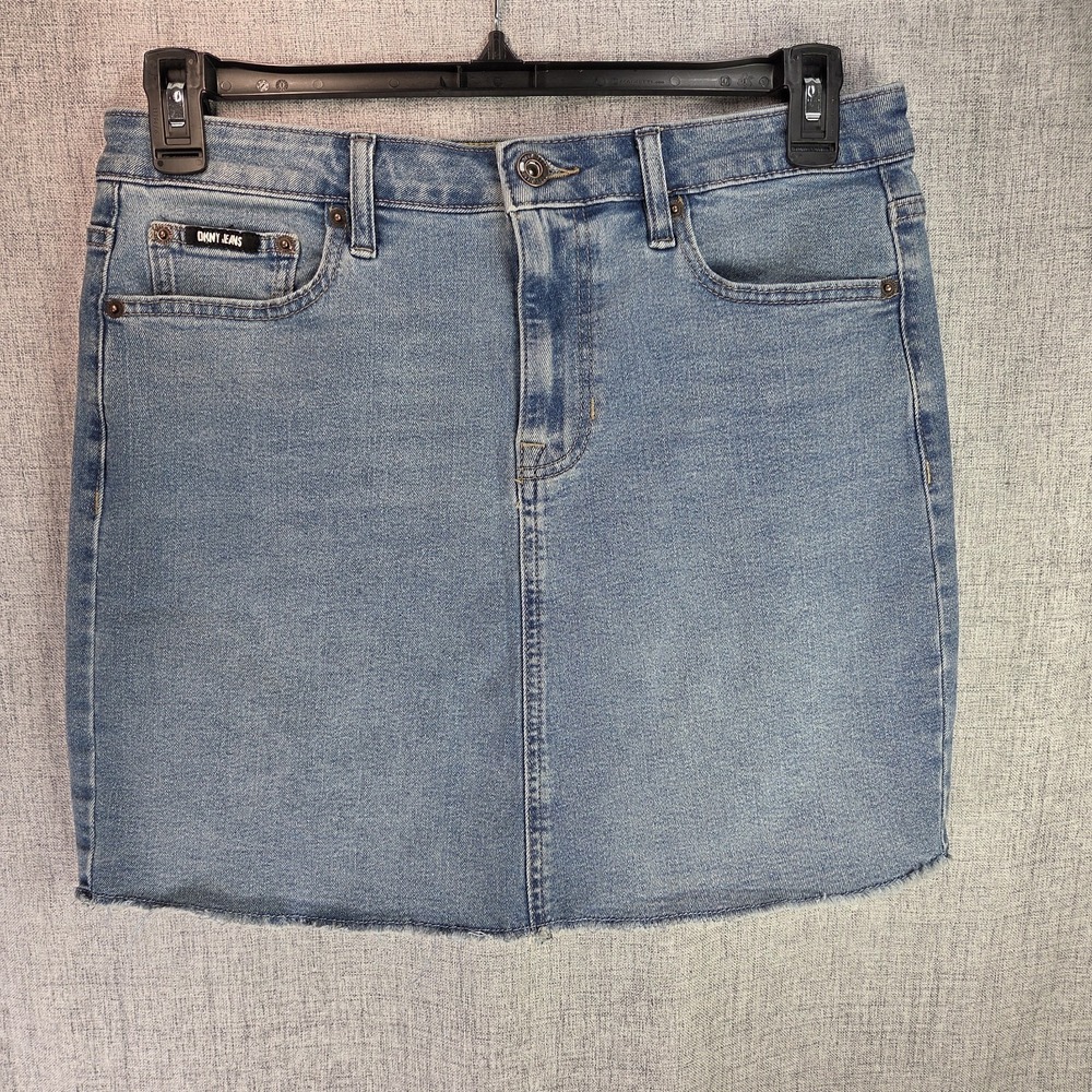 DKNY Jeans Women's Y2K Denim Mini Skirt Size 12 Stretch A Line Beach Concert